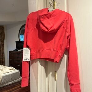 Lululemon scuba cropped hoodie, new with tag